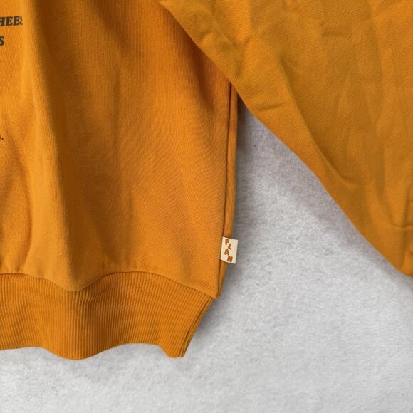 FLAN Sweatshirt Mens Medium Flying Macaroni Galactic Cheese Crewneck Classic - Picture 3 of 9